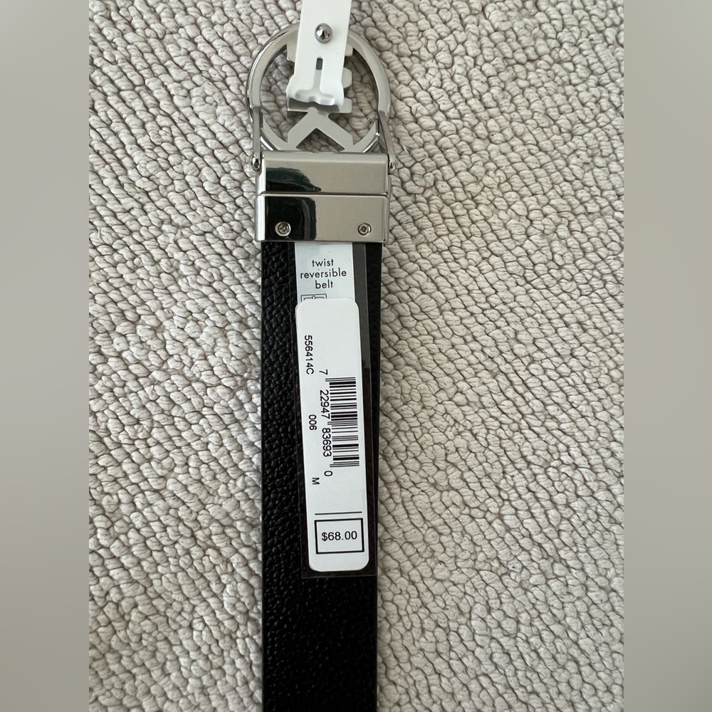 MICHAEL Michael Kors Women’s Reversible Belt | Color: Black and Gray  | Size: M - Picture 5 of 12